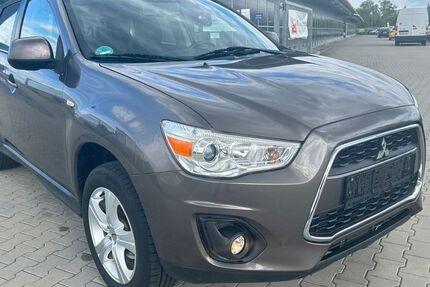 Mitsubishi ASX 216.000 km 3.400 &euro; Köfering 93096