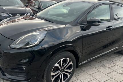 Ford Puma 182.000 km 10.650 &euro; Regensburg 93055