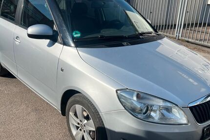 Skoda Fabia 376.000 km 1.650 &euro; Regensburg 93055