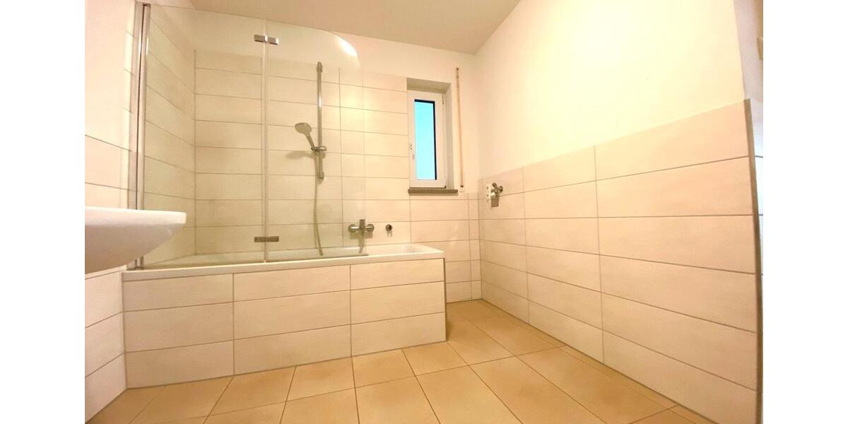 Etagenwohnung Maxhütte-Haidhof Haidhof - 2 Zimmer, 67 m&sup2;, 690&euro; | Angebot:26378755
