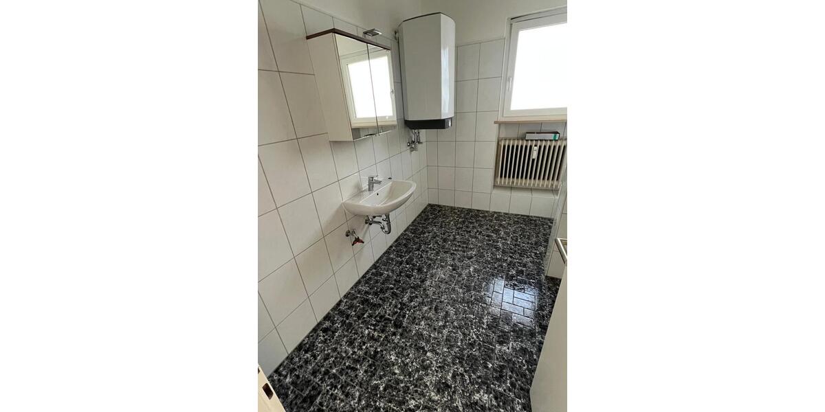 Etagenwohnung Kelheim - 3 Zimmer, 101 m&sup2;, 1.060&euro; | Angebot:26234770
