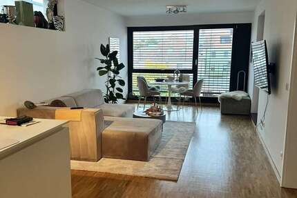Wohnung zum Mieten in Regensburg 1.080 € 74 m² 3 zimmer
