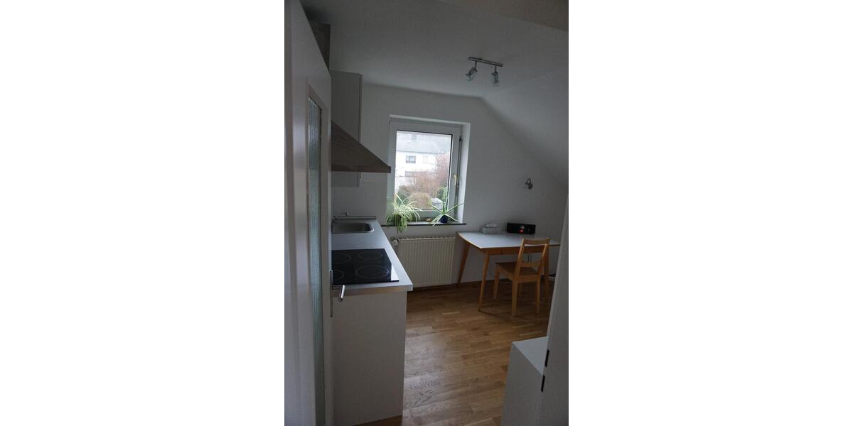 Dachgeschoßwohnung Regensburg Brandlberg - 2 Zimmer, 45 m&sup2;, 600&euro; | Angebot:26664481