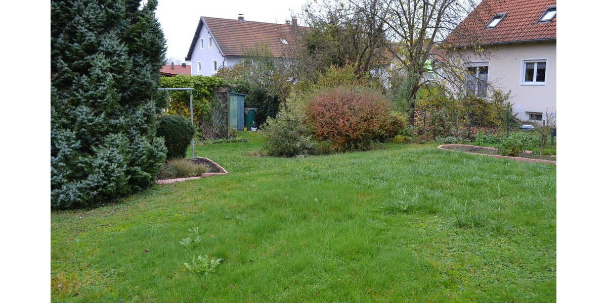 Mehrfamilienhaus, Wohnhaus Köfering - 5 Zimmer, 145 m&sup2;, 450.000&euro; | Angebot:25679408