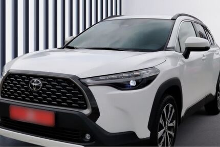 Toyota Corolla Cross 15.000 km 35.950 &euro; Nittendorf 93152