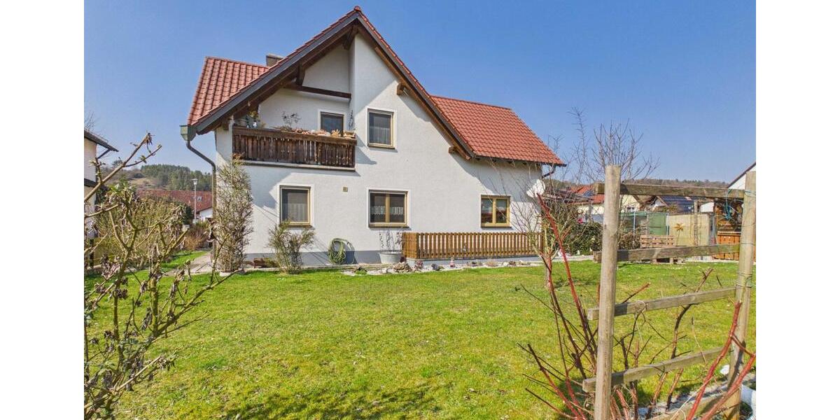 Doppelhaushälfte Kallmünz - 5 Zimmer, 144 m&sup2;, 444.000&euro; | Angebot:25885902