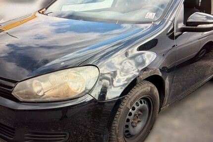 VW Golf 223.000 km 1.100 &euro; Langquaid OT Niederleierndorf 84085
