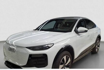 Audi Q6 e-tron 3.157 km 59.970 € Neutraubling 93073