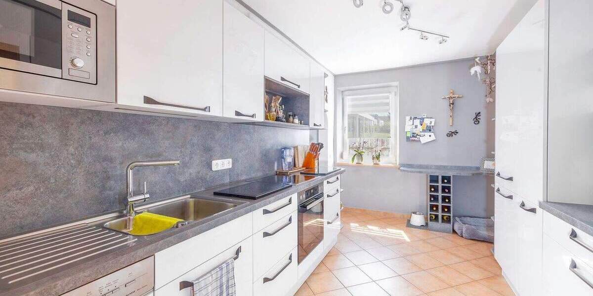 Einfamilienhaus Kelheim - 6 Zimmer, 160 m&sup2;, 550.000&euro; | Angebot:25737539