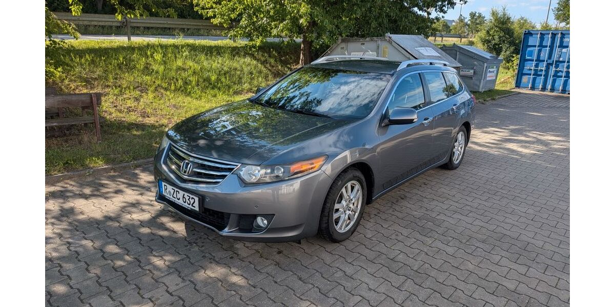 Honda Accord 186.000 km 5.700 &euro; Pfakofen 93101