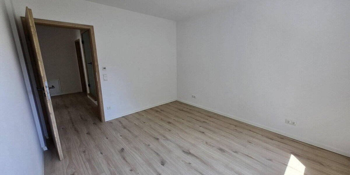 Reihenendhaus Lappersdorf Lorenzen - 6 Zimmer, 173 m&sup2;, 819.000&euro; | Angebot:26023390