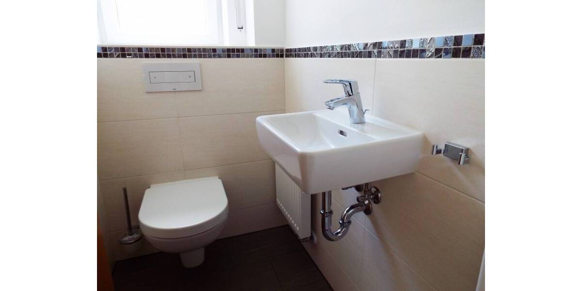 Einfamilienhaus Pentling Hölkering - 7 Zimmer, 140 m&sup2;, 1.800&euro; | Angebot:26118270