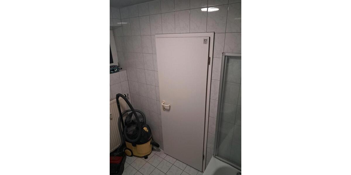 Erdgeschoßwohnung Regensburg Brandlberg - 4 Zimmer, 20 m&sup2;, 450&euro; | Angebot:25857755