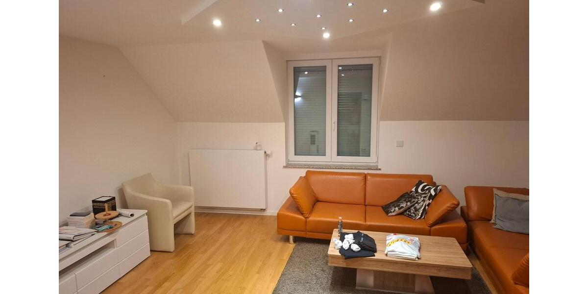 Dachgeschoßwohnung Tegernheim - 3 Zimmer, 84 m&sup2;, 369.000&euro; | Angebot:26964297