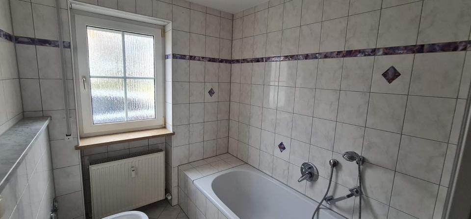 Schöne helle 2 ZKB Wohnung mit Terrasse 2 zimmer