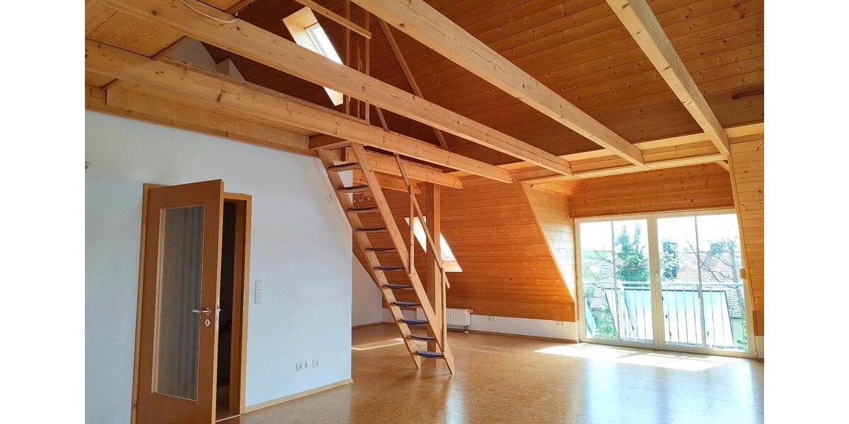 Doppelhaushälfte Regenstauf - 5 Zimmer, 200 m&sup2;, 1.545&euro; | Angebot:26560624