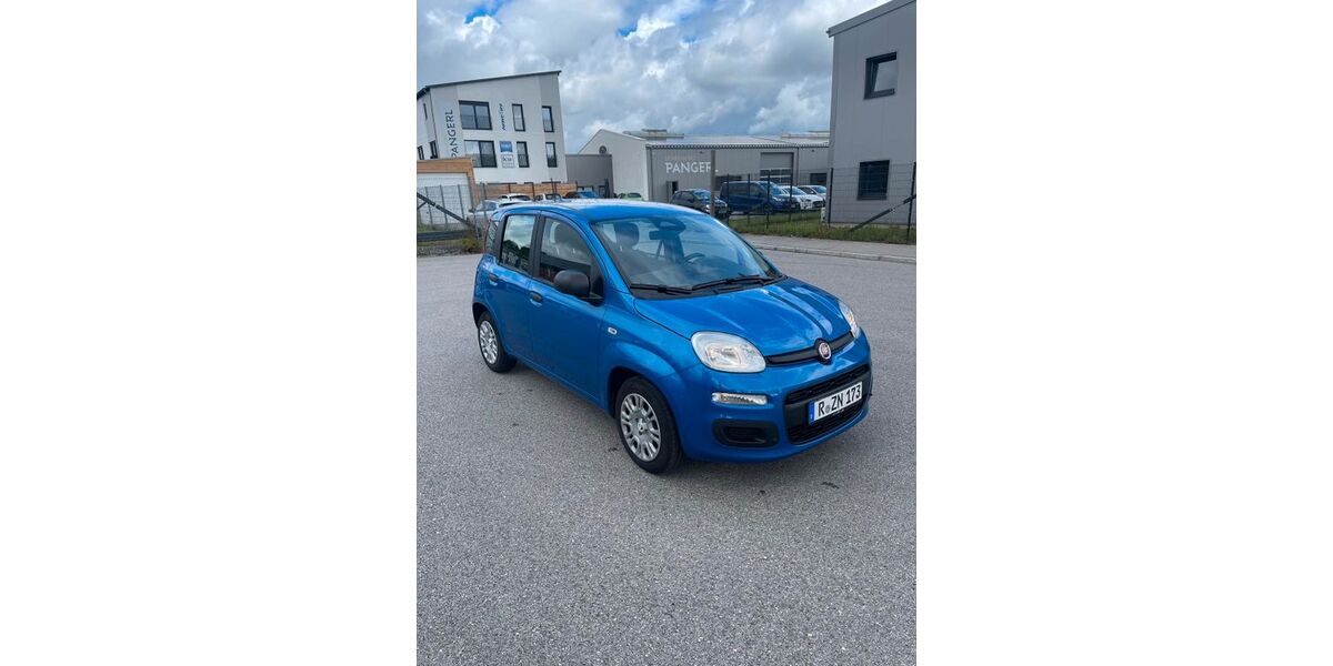 Fiat Panda 14.573 km 11.781 &euro; Regensburg 93057