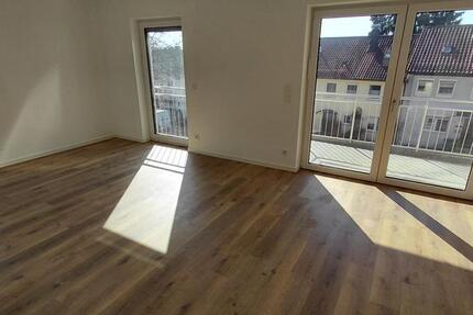 Wohnung Regensburg Gallingkofen - 3 Zimmer, 71 m&sup2;, 1.250&euro; | Angebot:25370346