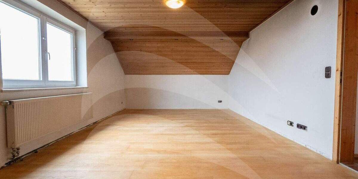 Mehrfamilienhaus, Wohnhaus Mallersdorf-Pfaffenberg Pfaffenberg - 1 Zimmer, 260 m&sup2;, 649.000&euro; | Angebot:25877456