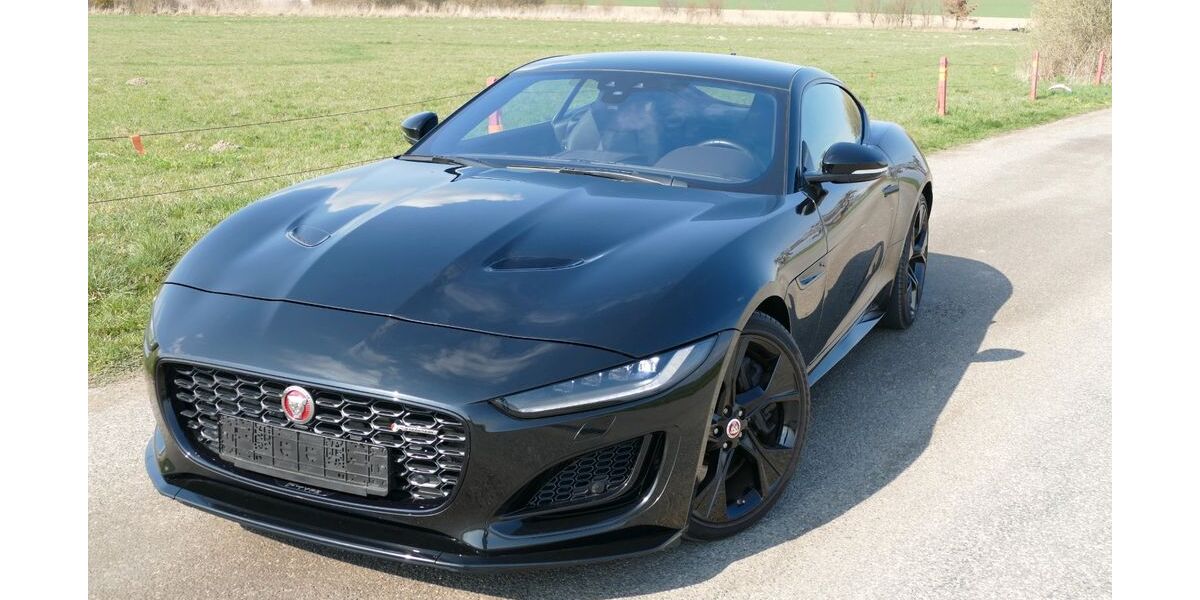 Jaguar F-Type 5.000 km 65.900 &euro; Regensburg 93053