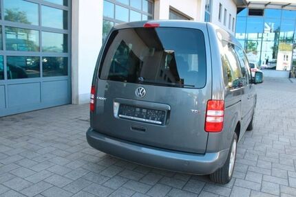 VW Caddy 84.870 km 9.990 &euro; Abensberg in Bayern 93326
