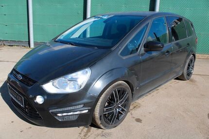 Ford S-Max 224.829 km 3.800 &euro; Regensburg 93055