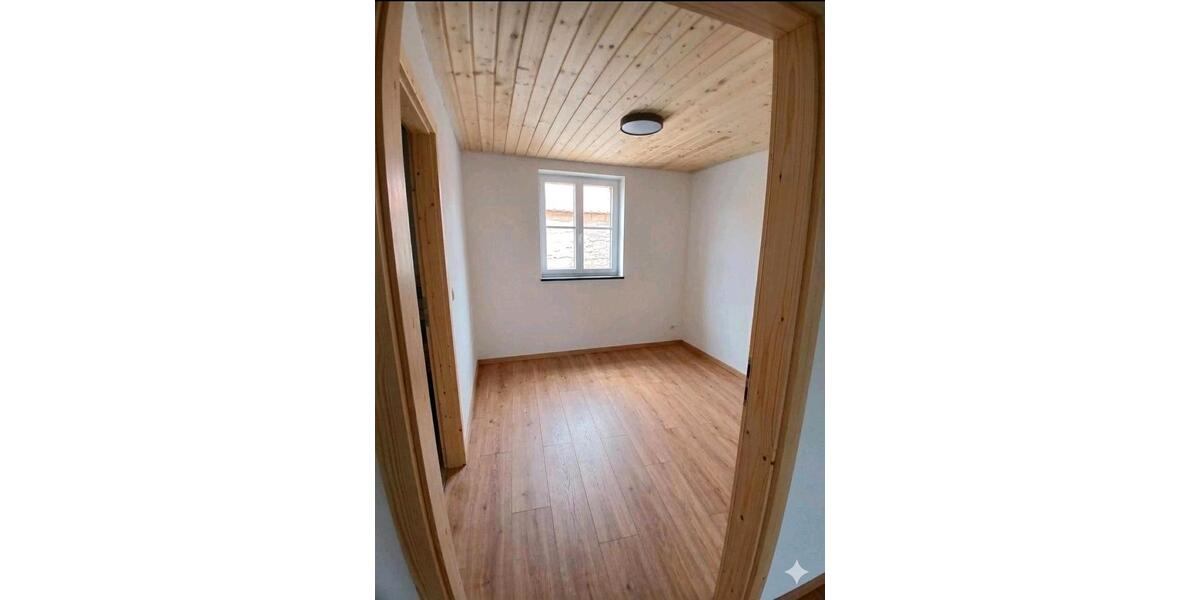 Etagenwohnung Bad Abbach - 2 Zimmer, 88 m&sup2;, 880&euro; | Angebot:26598110