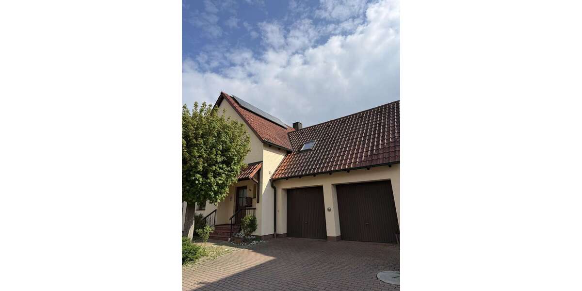 Einfamilienhaus Neutraubling - 6 Zimmer, 150 m&sup2;, 740.000&euro; | Angebot:27151045