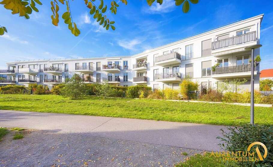 Wohnung zum Kaufen in Regensburg 450.000 € 104 m²