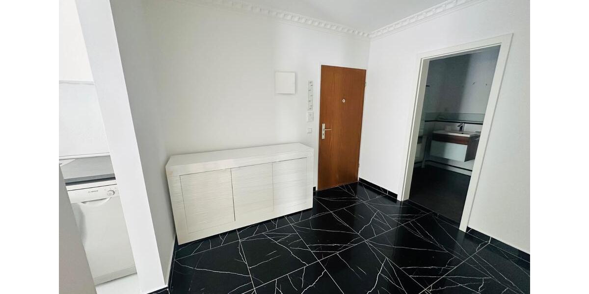 Erdgeschoßwohnung Regensburg Ganghofersiedlung - 3 Zimmer, 90 m&sup2;, 1.490&euro; | Angebot:25636515