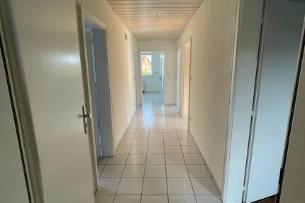 Wohnung Bad Abbach - 4 Zimmer, 94 m&sup2;, 910&euro; | Angebot:26416478