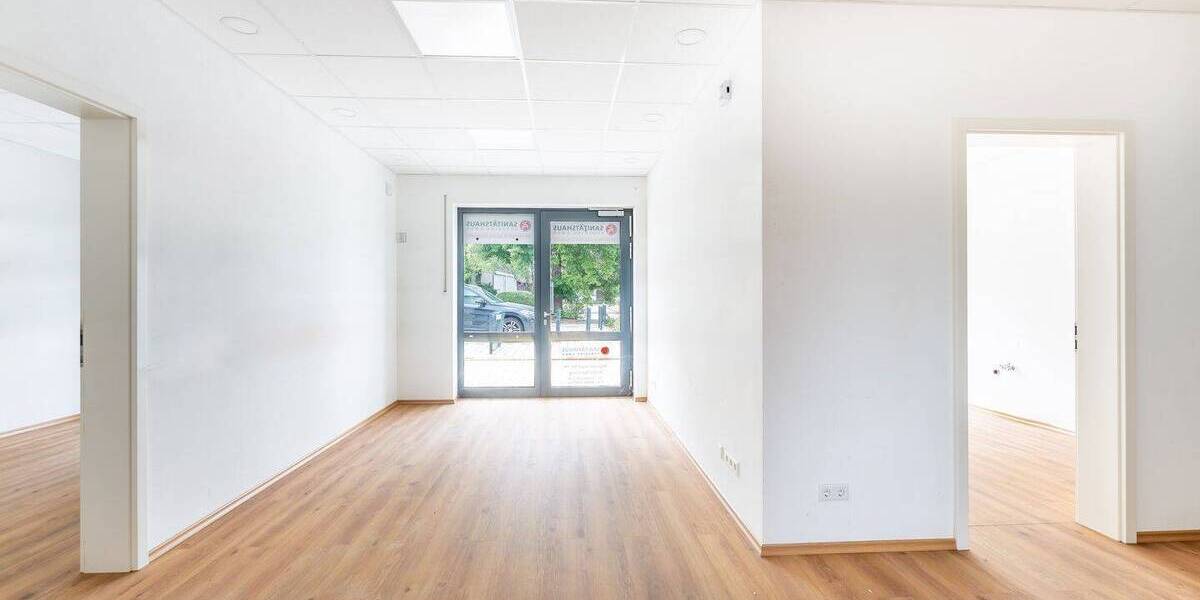 Gewerbeobjekt Sünching - 4 Zimmer, 90 m&sup2;, 790&euro; | Angebot:26766556