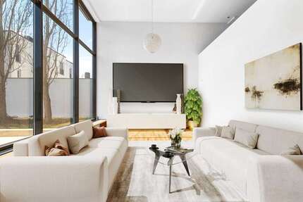 Haus zum Kaufen in Regensburg 1.895.000 € 308 m²