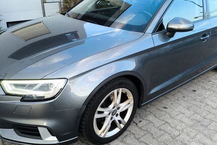 Audi A3 204.500 km 9.399 &euro; Regensburg 93057