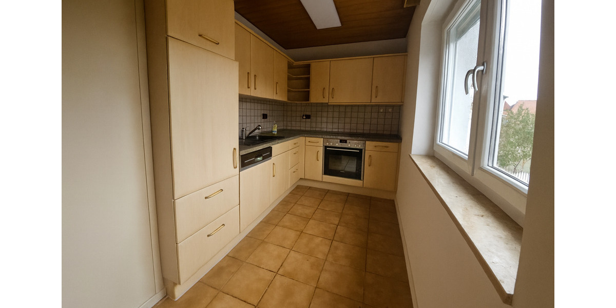 3-Zimmer Wohnung mit Balkon in ruhiger Lager 3 zimmer