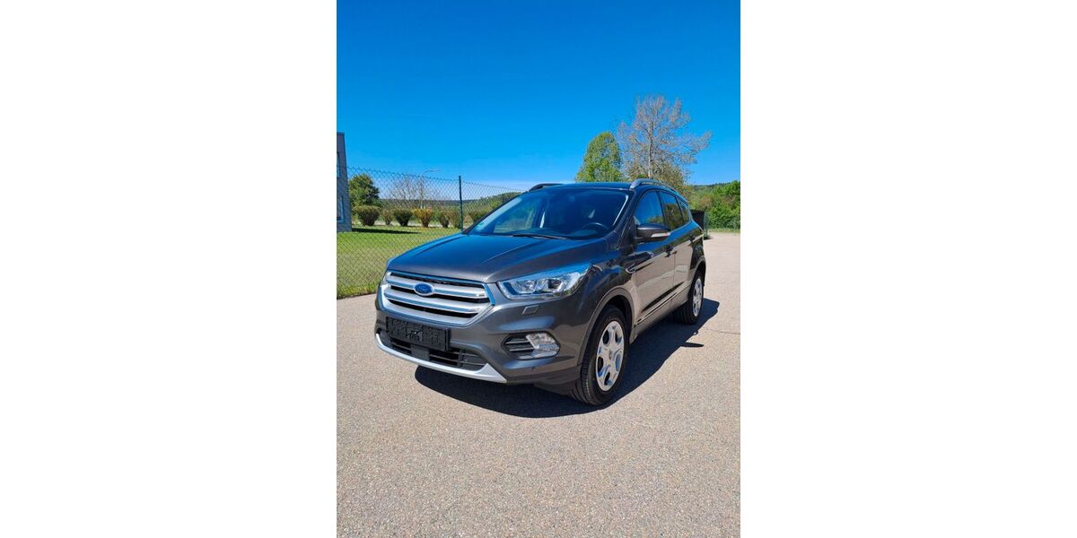 Ford Kuga 90.280 km 12.600 &euro; Burglengenfeld 93133