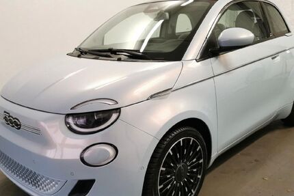 Fiat 500e 35.921 km 17.491 &euro; Regensburg 93057
