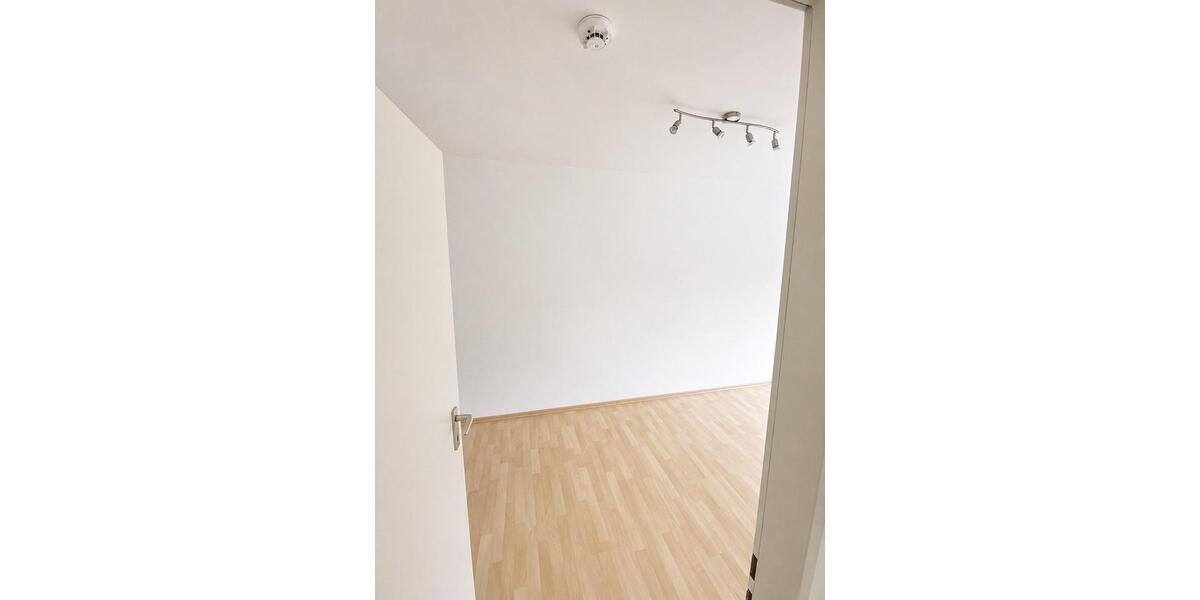 Hochparterre Regensburg Konradsiedlung - 3 Zimmer, 83 m&sup2;, 399.000&euro; | Angebot:27155248