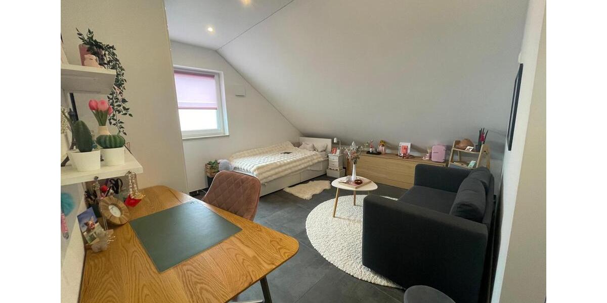 Dachgeschoßwohnung Tegernheim - 4 Zimmer, 116 m&sup2;, 684.000&euro; | Angebot:27021013