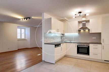Wohnung Kelheim - 3 Zimmer, 93 m&sup2;, 955&euro; | Angebot:26386676