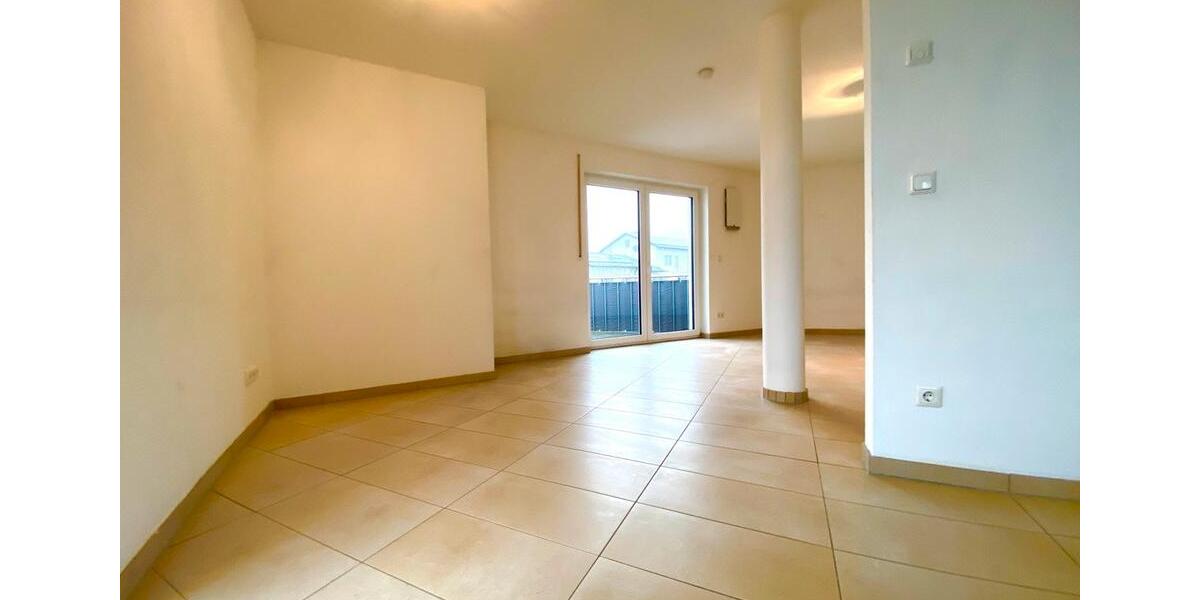 Etagenwohnung Maxhütte-Haidhof Haidhof - 2 Zimmer, 67 m&sup2;, 690&euro; | Angebot:26378755