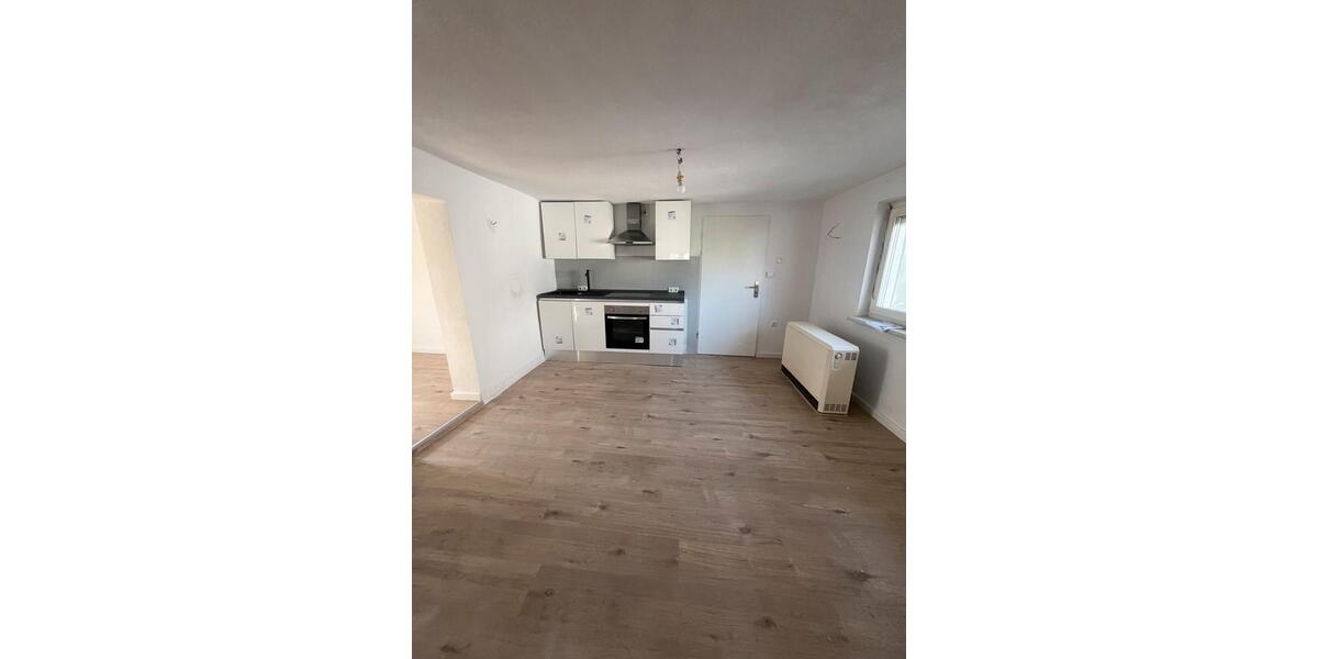 Etagenwohnung Sinzing - 2 Zimmer, 65 m&sup2;, 800&euro; | Angebot:26648152