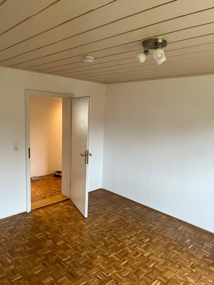 3 Zimmer Wohnung in Maxhütte- 93142 Haidhof
