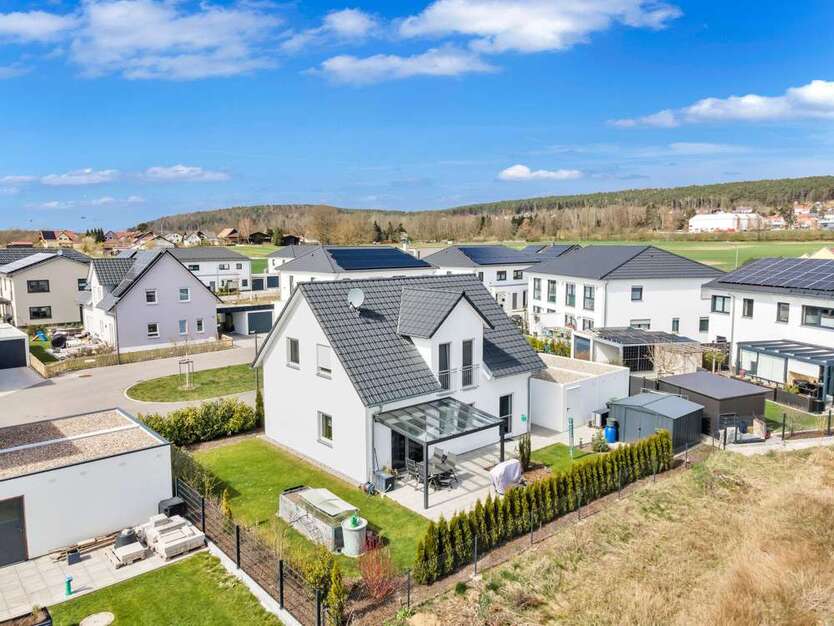 Haus zum Kaufen in Schwandorf 549.000 € 105 m²