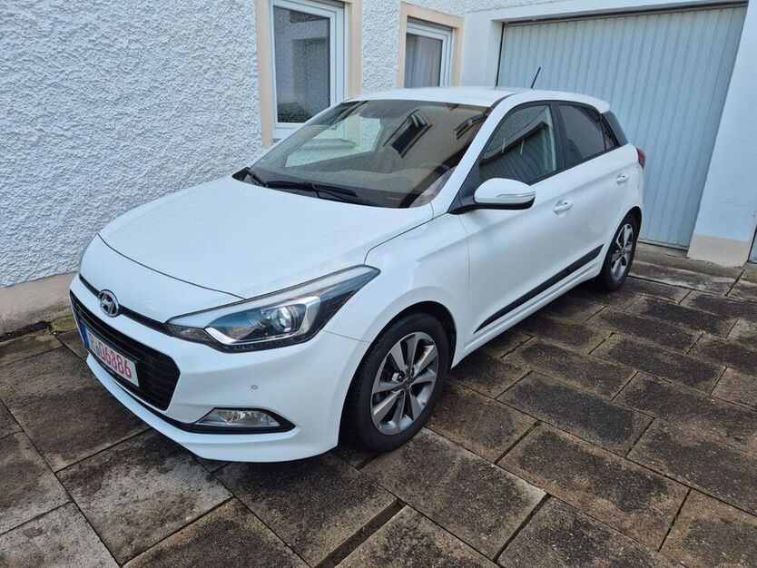 i20