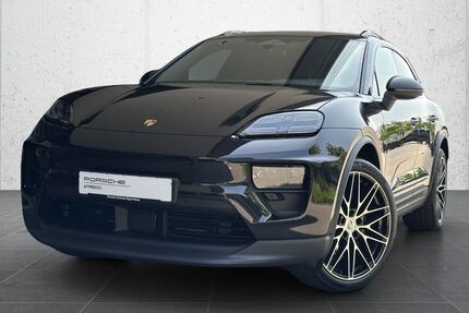 Porsche Macan 9.000 km 94.900 € Regensburg 93055