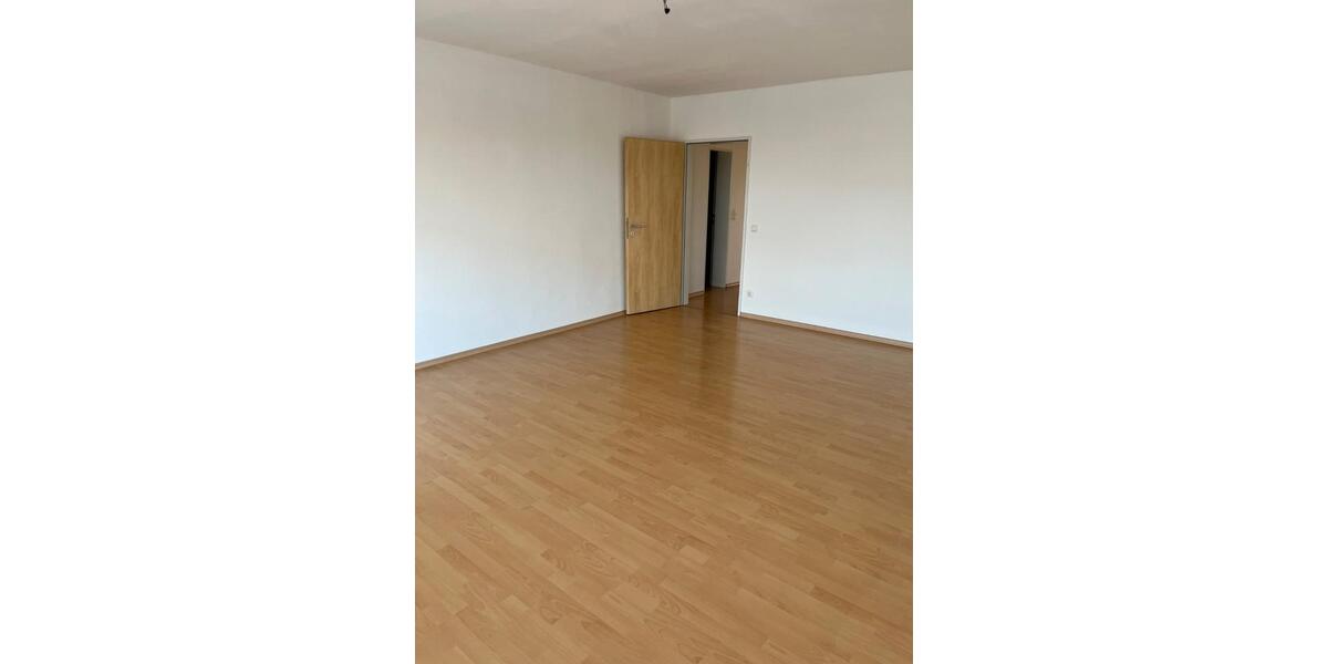Etagenwohnung Regensburg Das Dörnberg - 4 Zimmer, 91 m&sup2;, 1.280&euro; | Angebot:26476736