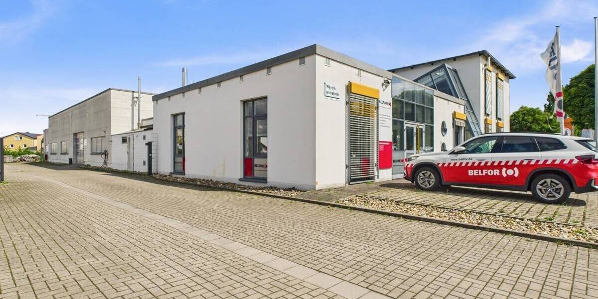 Gewerbeobjekt Neutraubling - 1.641.600&euro; | Angebot:25940488
