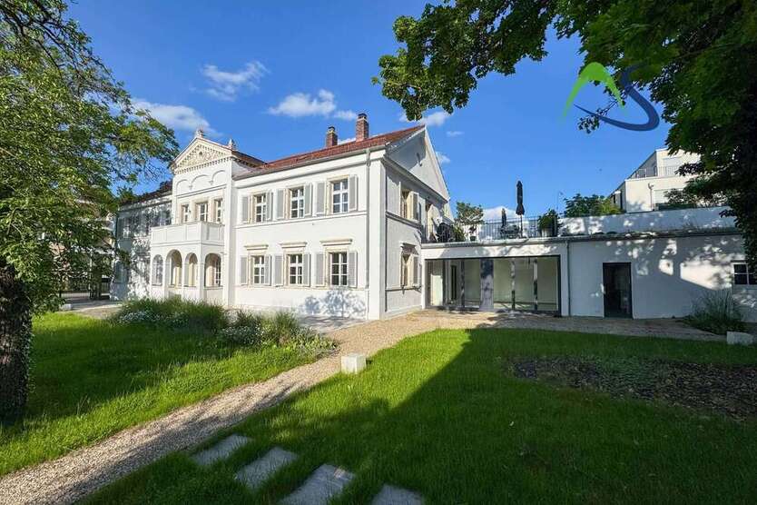 Wohnung zum Mieten in Regensburg 3.400 € 205 m²
