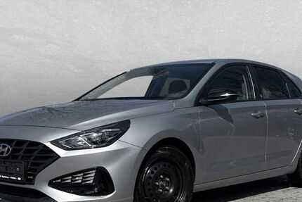 Hyundai i30 89.300 km 15.555 &euro; Regensburg 93059